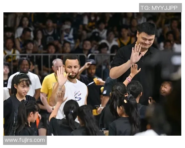 姚明与库里相聚滨州，共话篮球梦想与未来发展