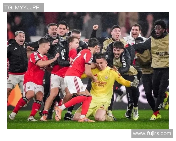 意甲历史冷门曼联逆转本菲卡乌龙球瞬间引爆全场激情 意甲历史冷门曼联逆转本菲卡乌龙球瞬间引爆全场激情