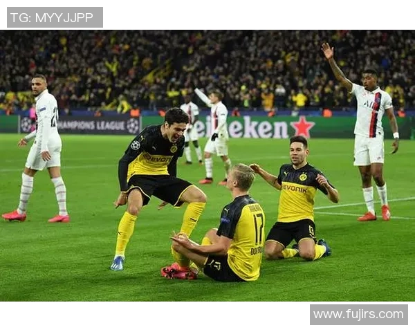 欧冠大战切尔西与巴黎圣日耳曼激战成平局乌龙球成全场焦点分析 欧冠大战切尔西与巴黎圣日耳曼激战成平局乌龙球成全场焦点分析