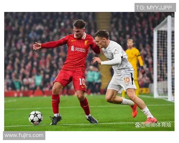 中超激战：利物浦逆转拜仁红牌事件引发全场热议