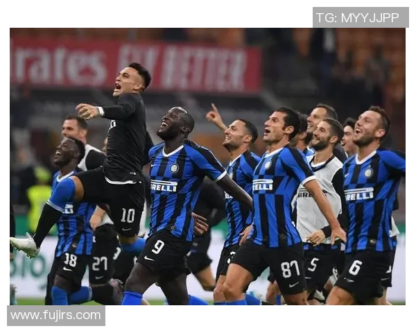 英超激战AC米兰逆转国米精彩瞬间引爆全场热情