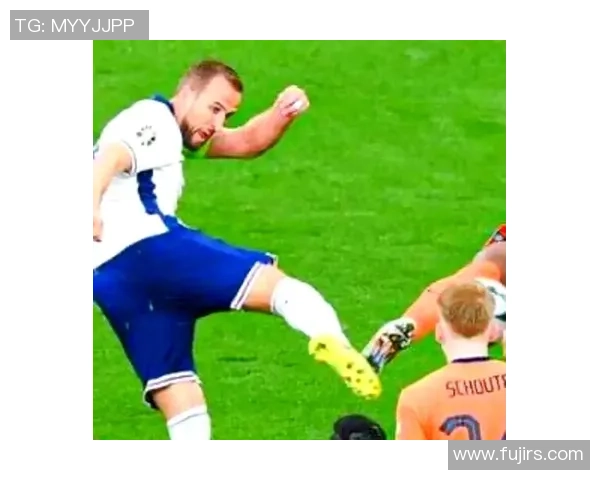 热刺与皇马友谊赛平局争议判罚引发全场热议与激情瞬间 热刺与皇马友谊赛平局争议判罚引发全场热议与激情瞬间